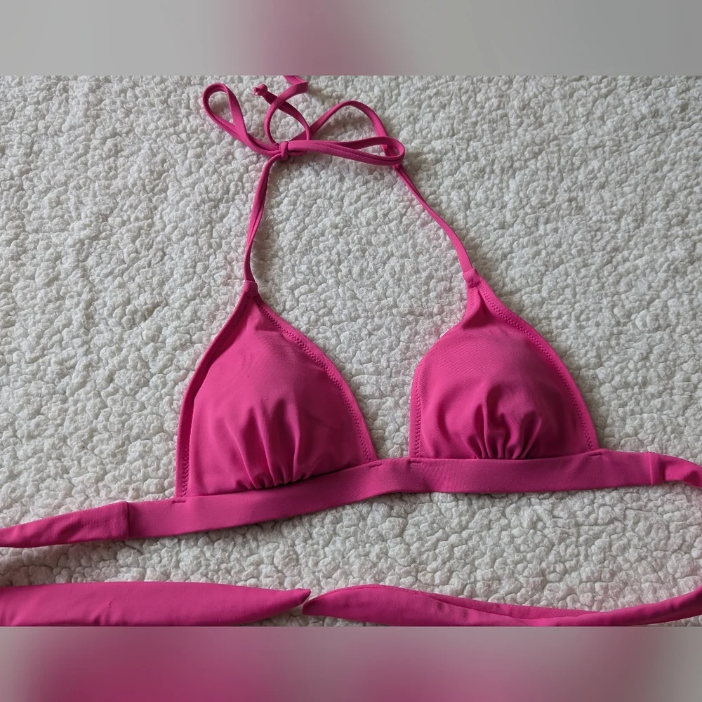 Pink Bikini Set - Picture 3 of 6